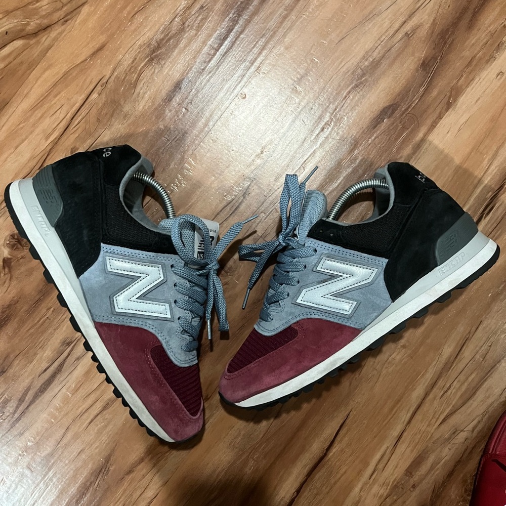 New Balance - Picture 5 of 8